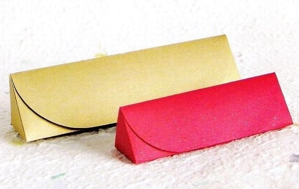 Из тонкого картона